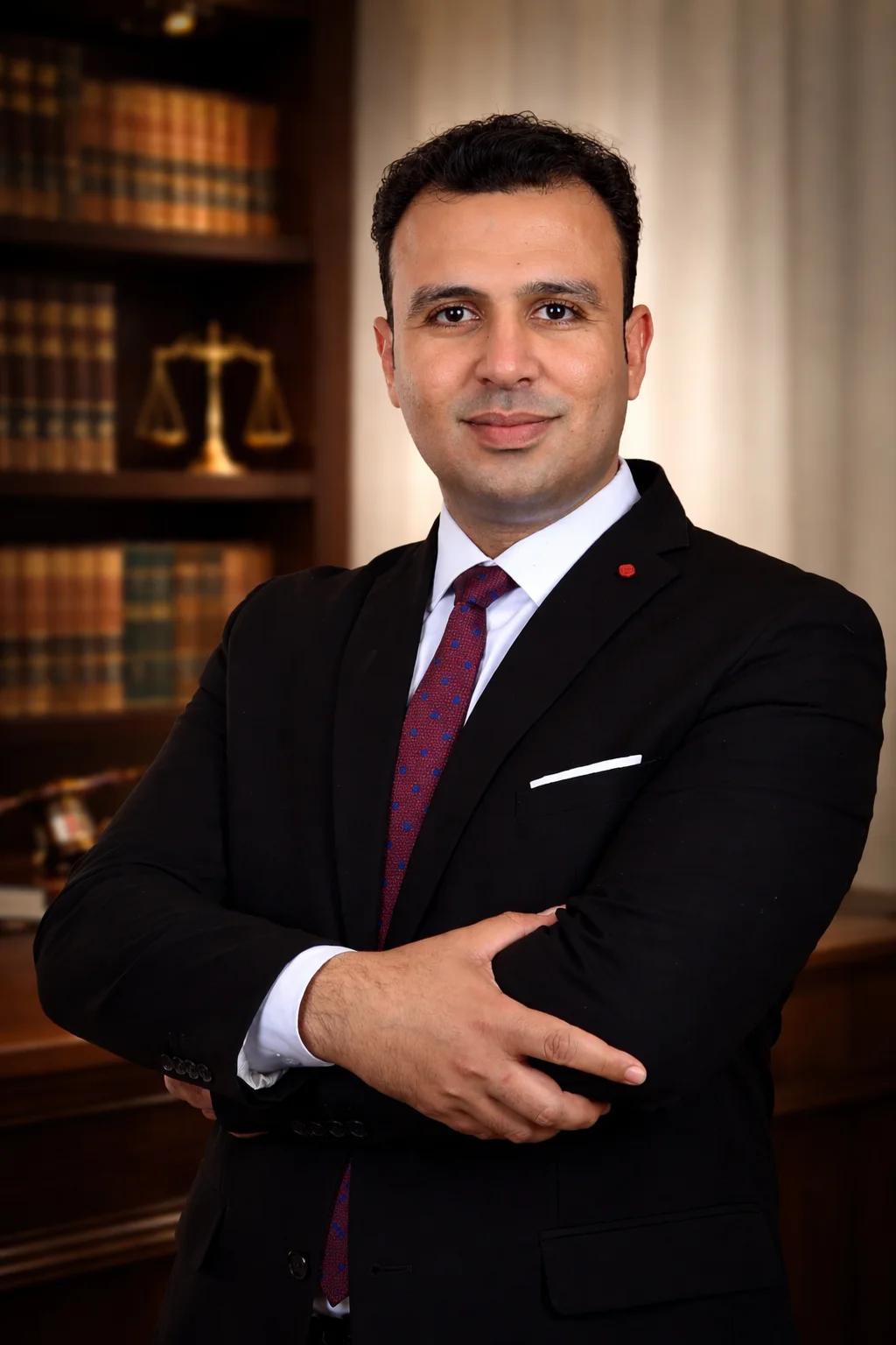 المحامي حسام حسن توفيق